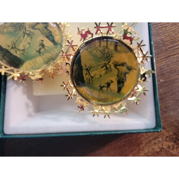 Currier & Ives gold ornament lot- 3 The Woodsman - Picture 2 of 3